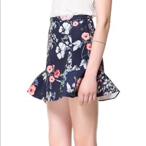 Zara Woman Navy Neoprene Floral Skirt (Size XS)
